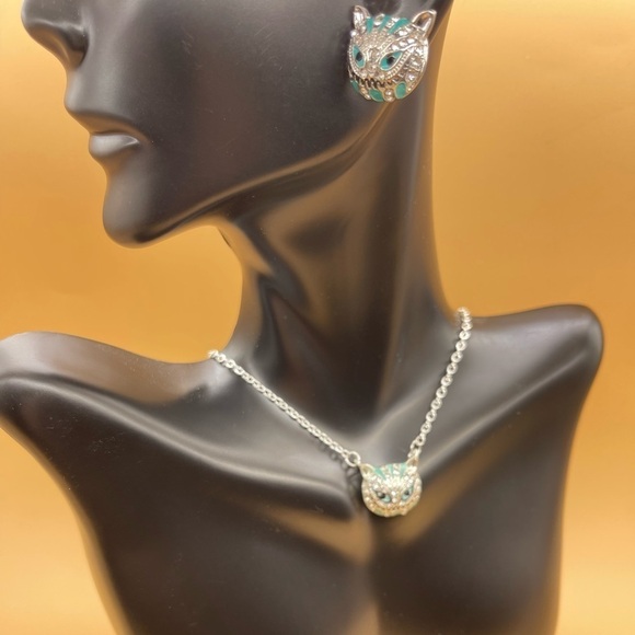 Cheshire Cat Jewelry Set - Picture 3 of 8